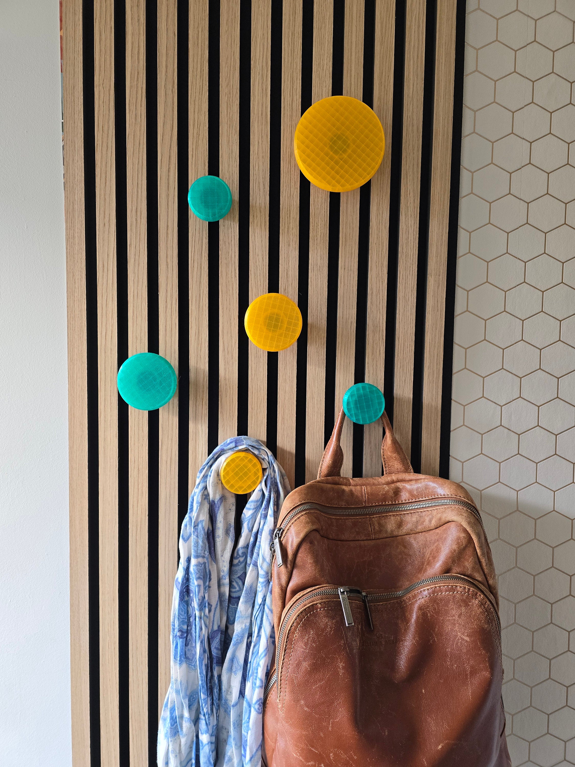 Round Hanger/Hook for Acoustic Panels - Installation type: Wall Clip